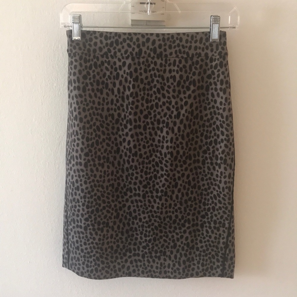 Ann Taylor Leopard Stretch Pencil Skirt
